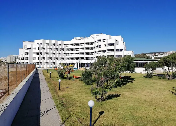 Umh Tarik Hotel Tanger